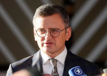 Le chef de la diplomatie ukrainienne Dmytro Kouleba remet sa démission