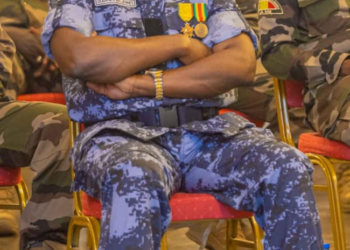 Pour récompenser son leadership efficace dans l’atteinte des objectifs : Le DG des douanes, Amadou Konaté sacré “Meilleur gestionnaire des services des douanes” au Padev 2024