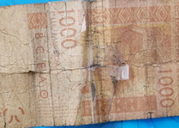 FCFA : la controverse des billets abîmés secoue les transactions au Mali