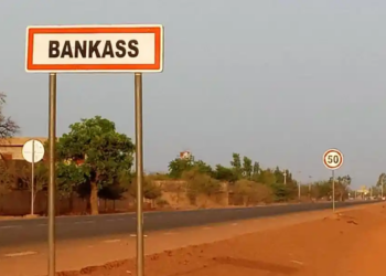 Axe Bankass – Bandiagara : Un car de la compagnie Air Bankass pris en otage